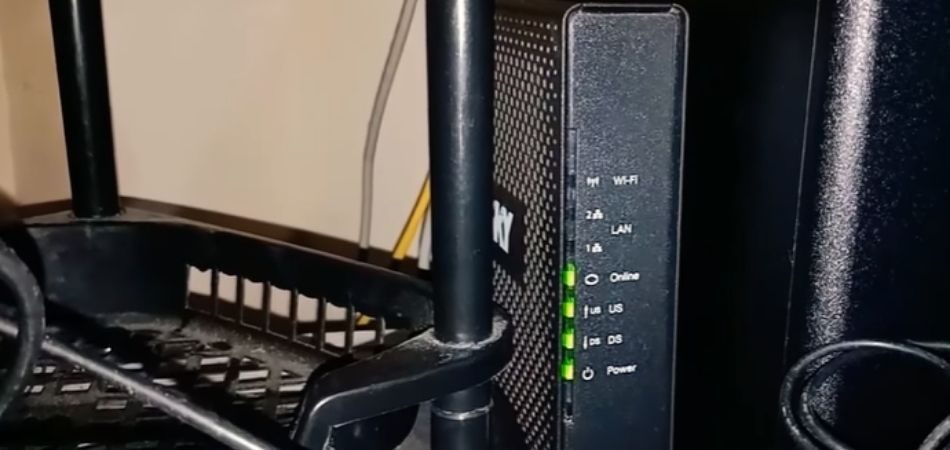How Do I Fix Green Blinking Router