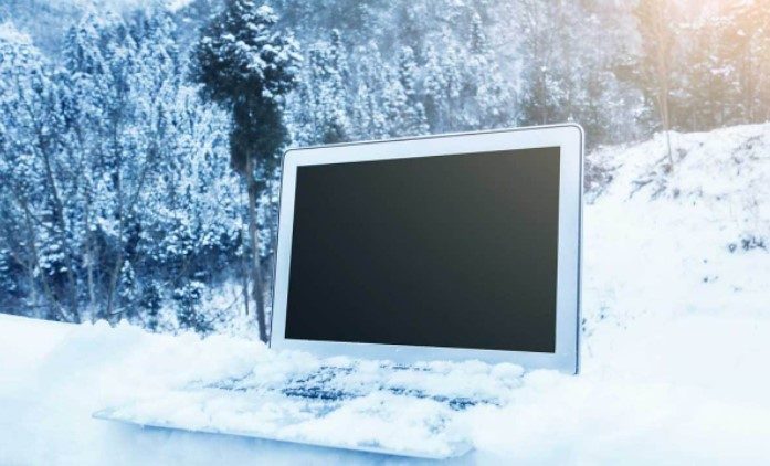 How To Stop A Macbook From Freezing In The Cold