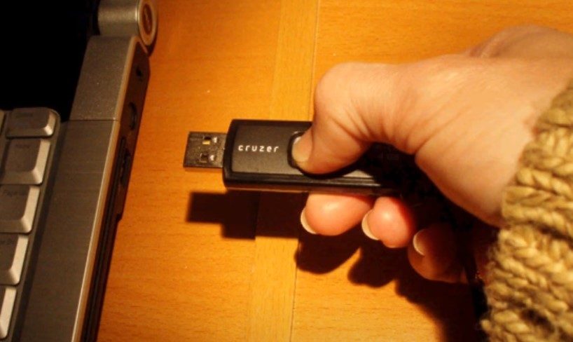 Start with connecting or attaching a USB drive to your computer